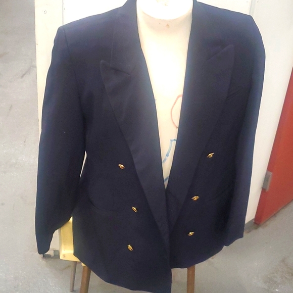 Austin Reed Jackets & Blazers - WOMEN Austin Reed Petite Double Breasted Navy 100% Worsted Wool Navy Blazer 10